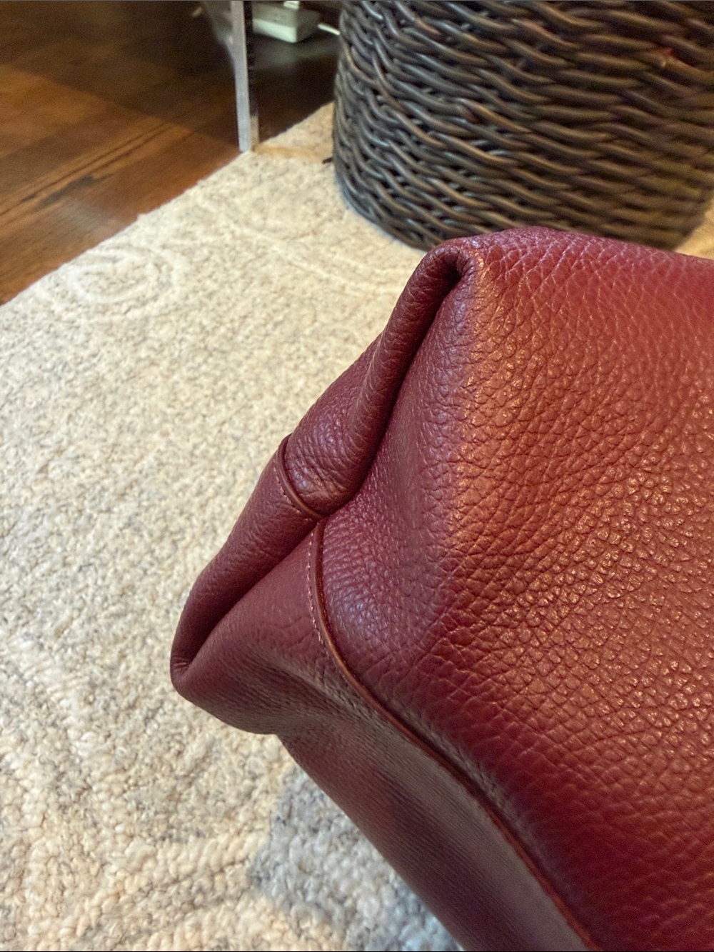 Cuyana Easy Zipper Tote - Picture 5 of 7